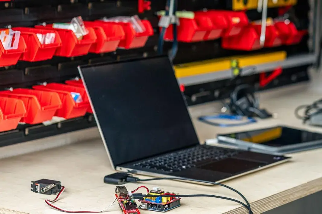 IT für Handwerker und Wekstattberatung in Münster | Jasic-Online - Wir digitalisieren das Handwerk